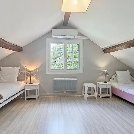Maltrait, Maison Familiale Avec Piscine * Avermes