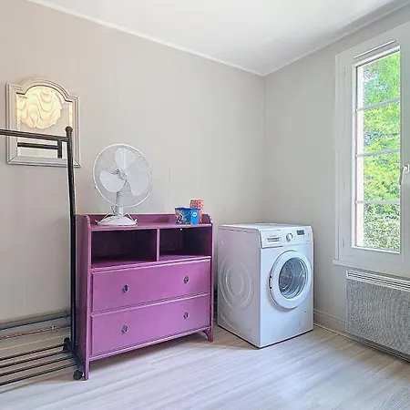 Maltrait, Maison Familiale Avec Piscine Avermes